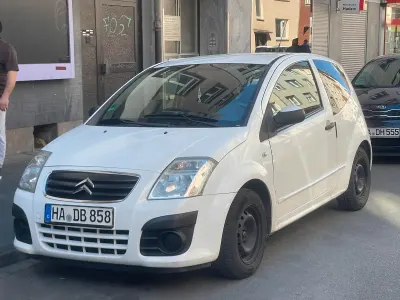Gebraucht Citroën C2 55 PS (40 kW) 2009 Weiß Kleinwagen