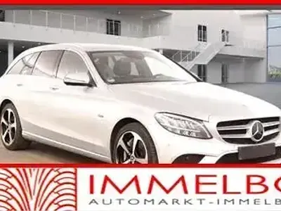 Second-hand Mercedes C300e 320 CP (235 kW) 2021 Argintiu Berlinǎ