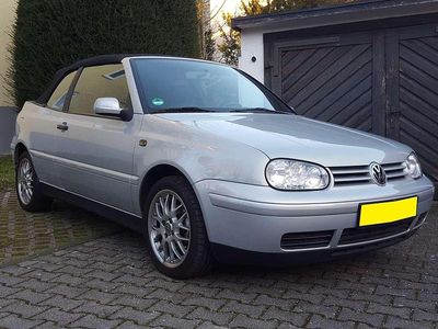 Gebraucht VW Golf Cabriolet 90 PS (66 kW) 1999 Starsilber Cabrio