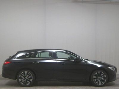 Gebraucht Mercedes CLA200 Shooting Brake Progressive 150 PS (110 kW) 2022 Schwarz Kombi