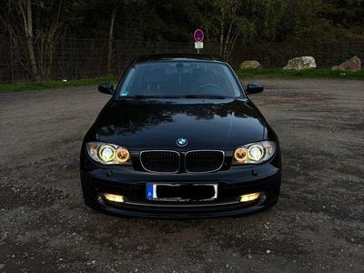 Gebraucht BMW 116 Performance 122 PS (89 kW) 2009 Schwarz Kleinwagen