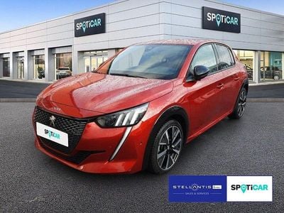 Gebraucht Peugeot 208 GT 131 PS (96 kW) 2023 Rot Kleinwagen