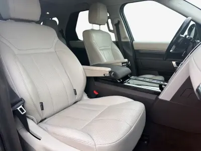 Gebraucht Land Rover Discovery HSE 241 PS (177 kW) 2019 Grau SUV