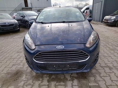 Gebraucht Ford Fiesta SYNC Edition 65 PS (47 kW) 2015 Blau Limousine