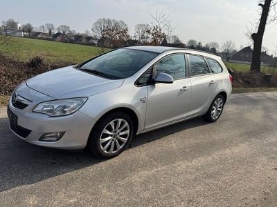 Gebraucht Opel Astra S 110 PS (80 kW) 2012 Silber Kombi