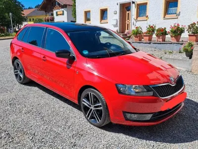 Gebraucht Skoda Rapid Drive 86 PS (63 kW) 2014 Rot Kleinwagen