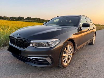 Usata BMW 540 Luxury Line 320 CV (235 kW) 2019 Grigio Station wagon