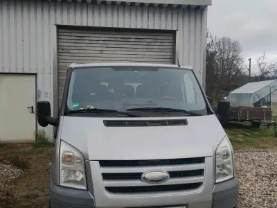 Gebraucht Ford Transit 116 PS (85 kW) 2009 Silber Van / Kleinbus
