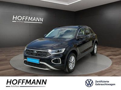Second-hand VW T-Roc Life 150 CP (110 kW) 2023 Negru SUV