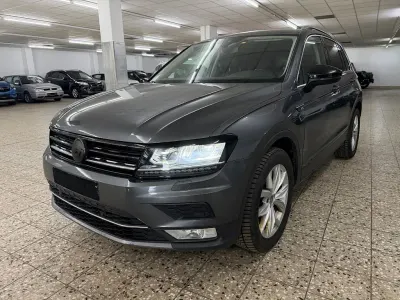 Gebraucht VW Tiguan R-line 150 PS (110 kW) 2017 Grau SUV