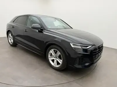 Gebraucht Audi Q8 Ambiente 340 PS (250 kW) 2022 Schwarz SUV