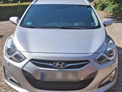 Gebraucht Hyundai i40 136 PS (100 kW) 2012 Silber Kombi
