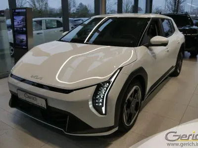 Neu Kia EV4 Earth 150 kW (204 PS) 2025 Weiß Limousine