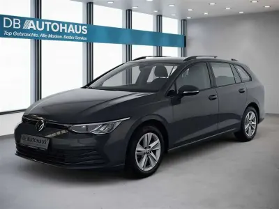 Usata VW Golf VIII Life 116 CV (85 kW) 2023 Grigio Station wagon