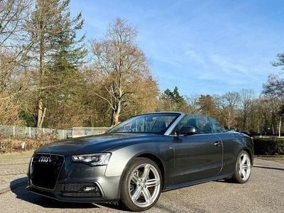 Gebraucht Audi A5 Cabriolet Ambiente 170 PS (125 kW) 2012 Grau Cabrio