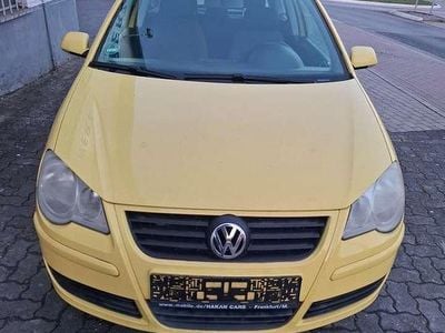 Gebraucht VW Polo 64 PS (47 kW) 2005 Gelb Kleinwagen