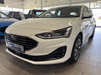 Gebraucht Ford Focus Titanium 125 PS (91 kW) 2024 Frostweiß Limousine