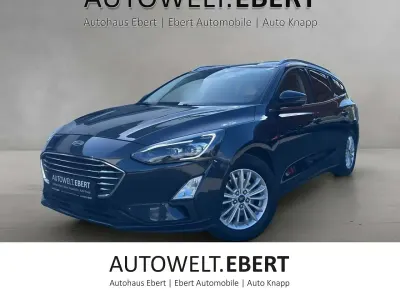 Usata Ford Focus Titanium 150 CV (110 kW) 2021 Blu Station wagon