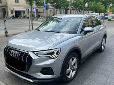 Używany Audi Q3 150 KM (110 kW) 2019 Srebrny SUV