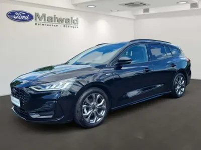 Gebraucht Ford Focus ST-Line 125 PS (91 kW) 2022 Agate black (metallic) Kombi