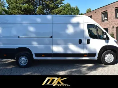 Gebraucht Opel Movano 140 PS (102 kW) 2024 Weiss Van