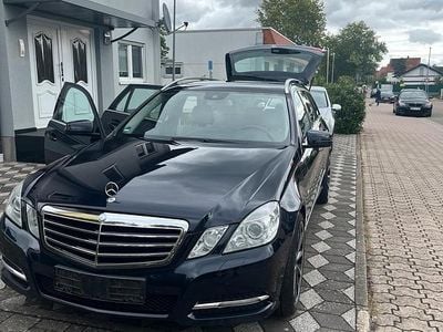 Mercedes E220