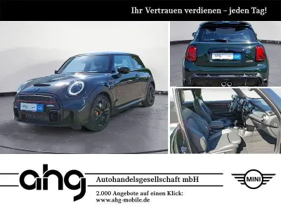 Gebraucht Mini John Cooper Works Sport 231 PS (169 kW) 2023 Grün Kleinwagen