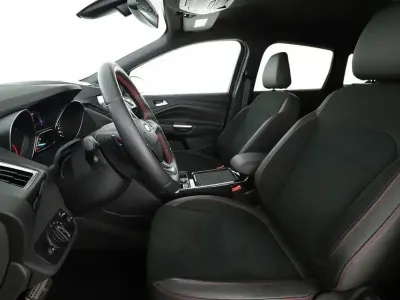 Gebraucht Ford Kuga Sport 150 PS (110 kW) 2020 Schwarz SUV