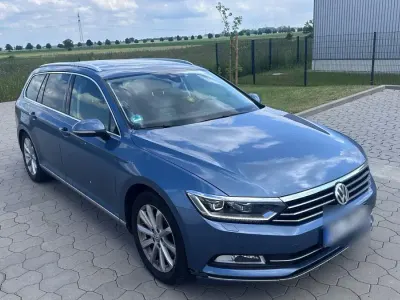 Gebraucht VW Passat Highline 150 PS (110 kW) 2014 Blau Kombi