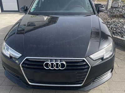 Gebraucht Audi A4 Design 150 PS (110 kW) 2018 Schwarz Kombi