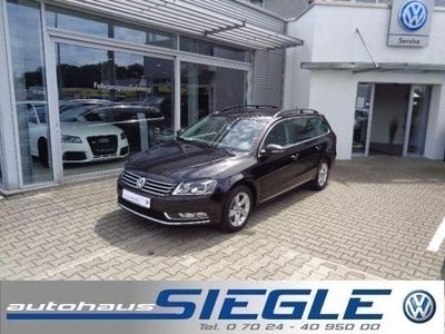 Schwarz metallic Gebraucht 2012 VW Passat Comfortline Kombi | 16.490 €
