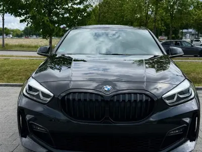 Gebraucht BMW 118 M Sport 136 PS (100 kW) 2024 Schwarz Kleinwagen