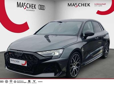 Neu Audi RS3 Sport 400 PS (294 kW) 2025 Grau Limousine