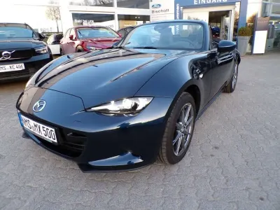 Gebraucht Mazda MX5 Exclusive-Line 132 PS (97 kW) 2025 Deep crystal blue metallic Cabrio