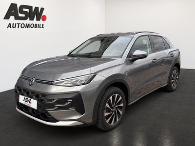 Neu VW T-Roc Life 150 PS (110 kW) 2026 Wolf grey metallic SUV