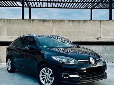 Schwarz Gebraucht 2015 Renault Mégane III Kombi | 4.990 € (Fairer Preis)