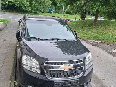 Używany Chevrolet Orlando LT 141 KM (103 kW) 2011 Minivan