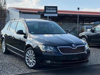 Gebraucht Skoda Superb 170 PS (125 kW) 2013 Andere farben Kombi