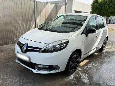 Gebraucht Renault Scénic III Bose Edition 110 PS (80 kW) 2016 Weiß Van / Kleinbus