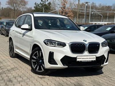 Gebraucht BMW iX3 M Sport 210 kW (286 PS) 2023 Weiß SUV