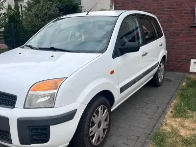 Gebraucht Ford Fusion 68 PS (50 kW) 2008 Weiß Kleinwagen