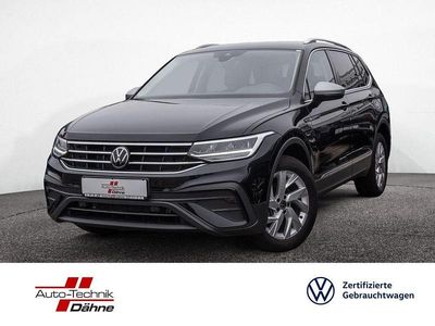 Deep black Gebraucht 2024 VW Tiguan Allspace Life SUV | 36.880 € (Fairer Preis)