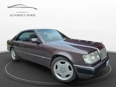 Gebraucht Mercedes E300 Sportline 220 PS (161 kW) 1991 Violett