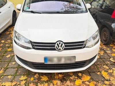 Gebraucht VW Sharan 140 PS (102 kW) 2011 Weiß Van / Kleinbus