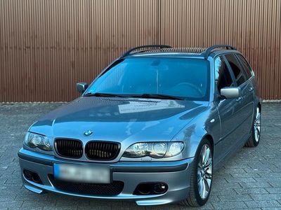 Gebraucht BMW 325 Lifestyle 192 PS (141 kW) 2004 Grau Kombi