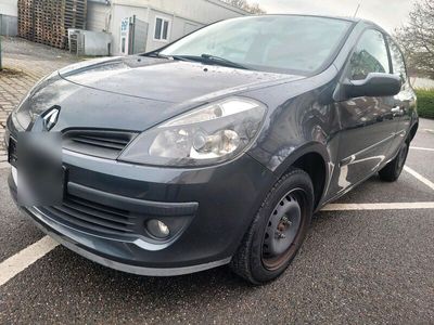 gebraucht Renault Clio 1.2 Tuv ,Klima,Top klein Auto