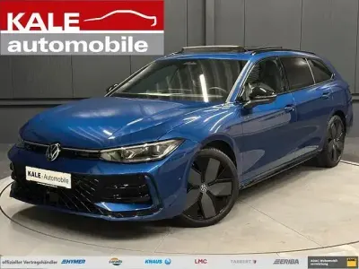 Używany VW Passat Style 193 KM (141 kW) 2025 Niebieski Kombi