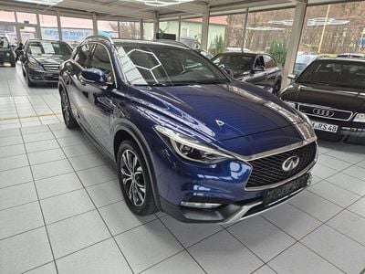 Gebraucht Infiniti QX30 170 PS (125 kW) 2016 Blau SUV