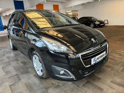 gebraucht Peugeot 5008 Allure