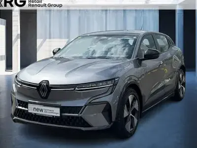 Używany Renault Megane E-Tech Equilibre 96 kW (131 KM) 2023 Szary Sedan/Limuzyna